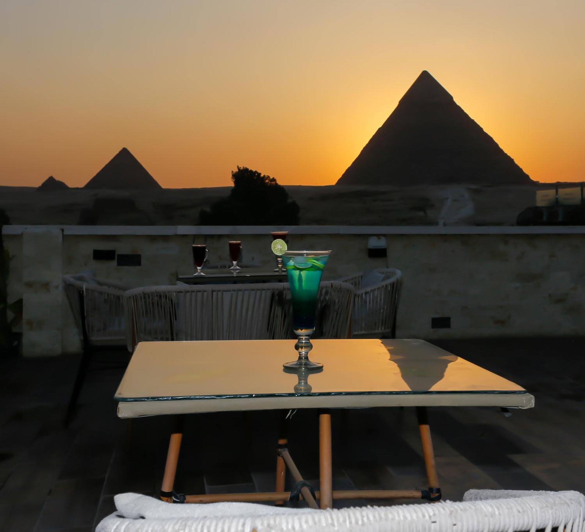 Pyramids Glory Inn Kafrat al Jabal Екстер'єр фото